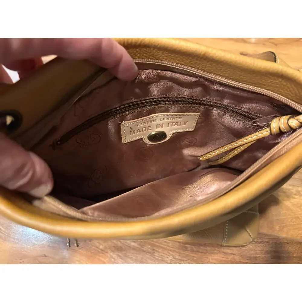 Avorio Italy tan leather crossbody bag purse. Adjustable straps multiple pockets - Picture 6 of 9